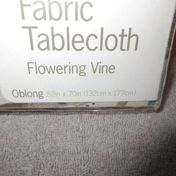 Vtg Martha Stewart Everyday Flowering Vine Oblong Fabric Tablecloth 52 x 70 NEW - Picture 3 of 12